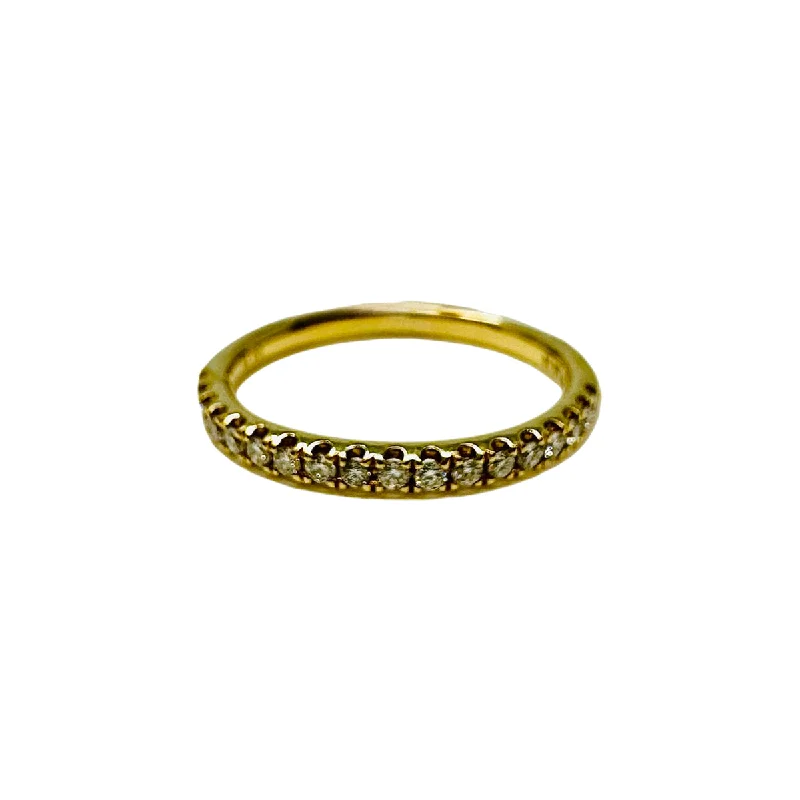 14K Gold Ring with 18 Diamonds