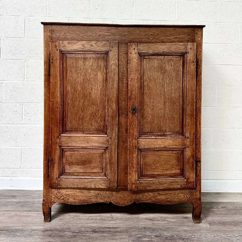 Armoire