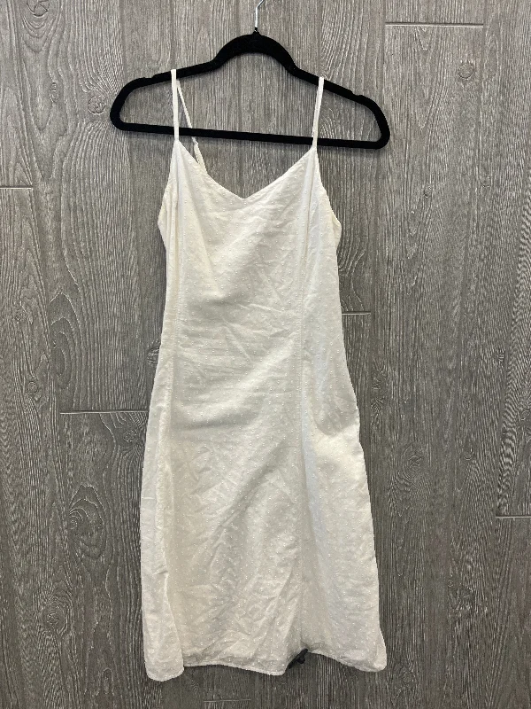 Dress Casual Midi By Old Navy In White, Size: Sp