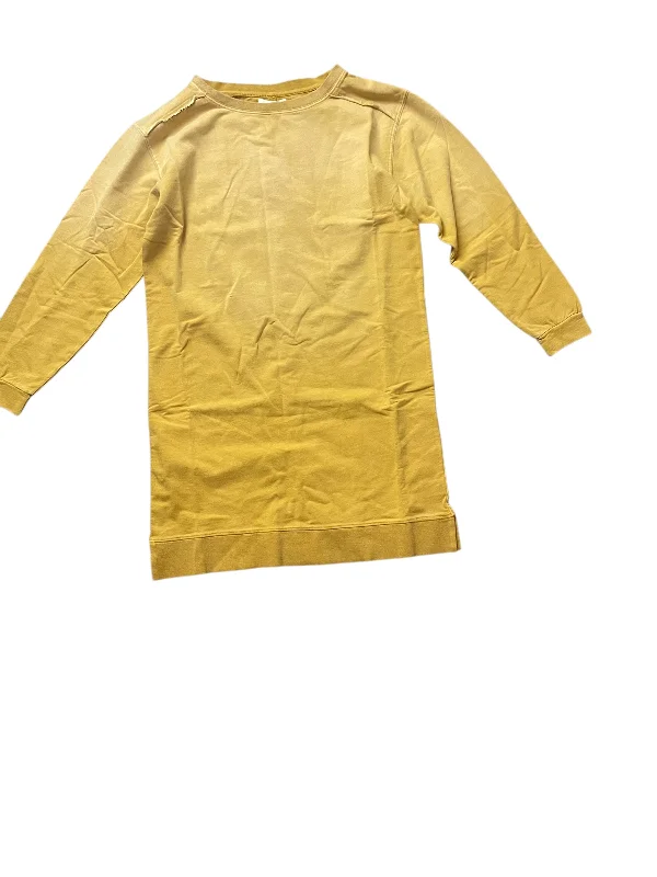 Top Long Sleeve Basic By Clothes Mentor In Yellow, Size: M